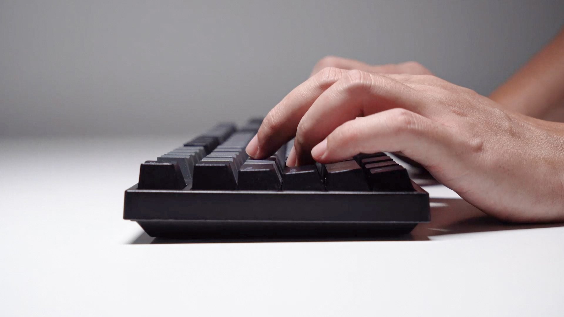 Use The Keyboard Why a Keyboard Wrist Rest is a Must Have For Your PC Setup! – Fantech ...